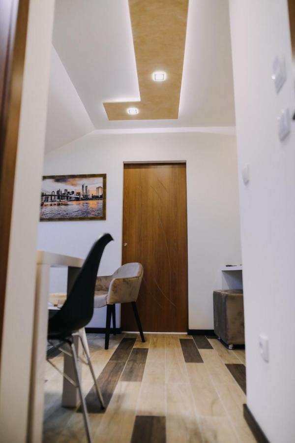 Prima Lux Apartments & Studio Ni Exterior foto
